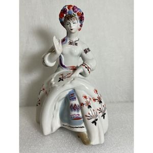 Vintage Polonsky Porcelain Figurine vintage Russia Ukraine USSR Woman figurine